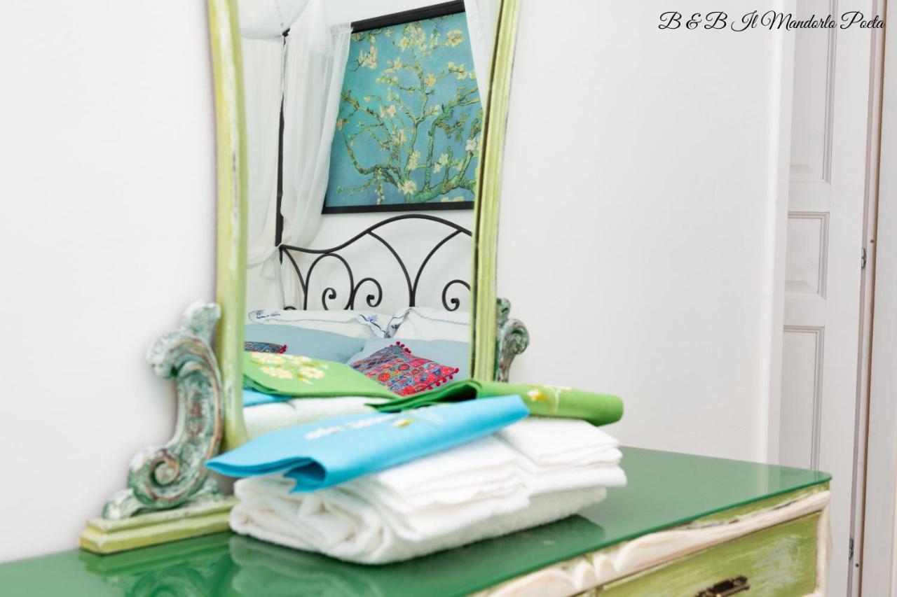 Il Mandorlo Poeta Bed and Breakfast Ostuni Buitenkant foto
