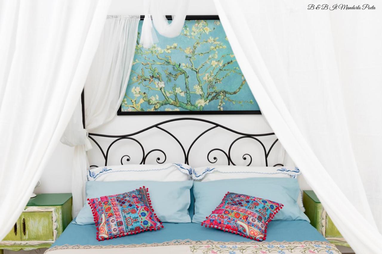 Il Mandorlo Poeta Bed and Breakfast Ostuni Buitenkant foto
