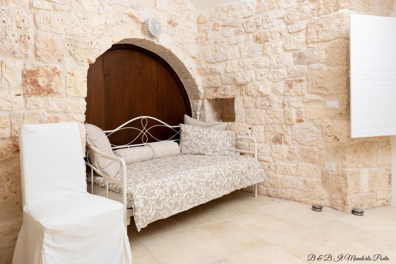 Il Mandorlo Poeta Bed and Breakfast Ostuni Buitenkant foto