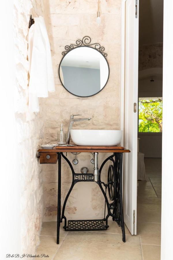Il Mandorlo Poeta Bed and Breakfast Ostuni Buitenkant foto
